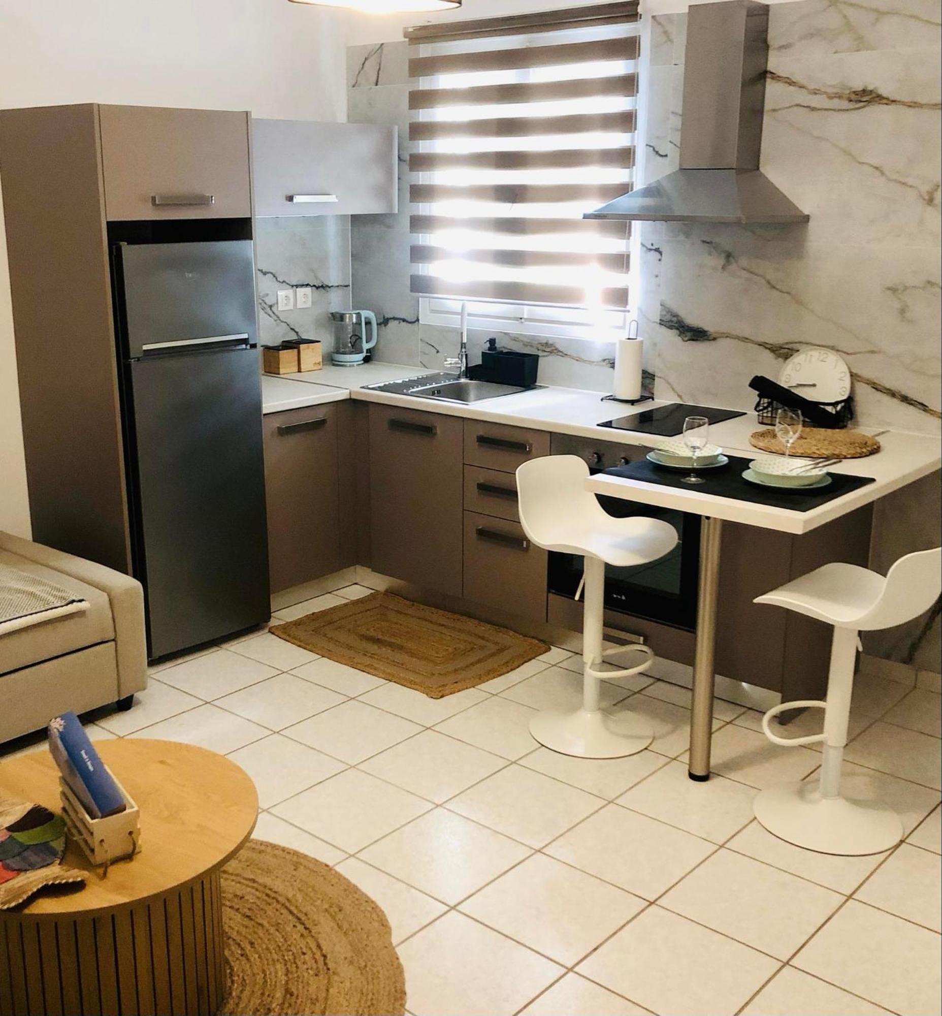 Apartment Cozy Flat With Garden Tínos